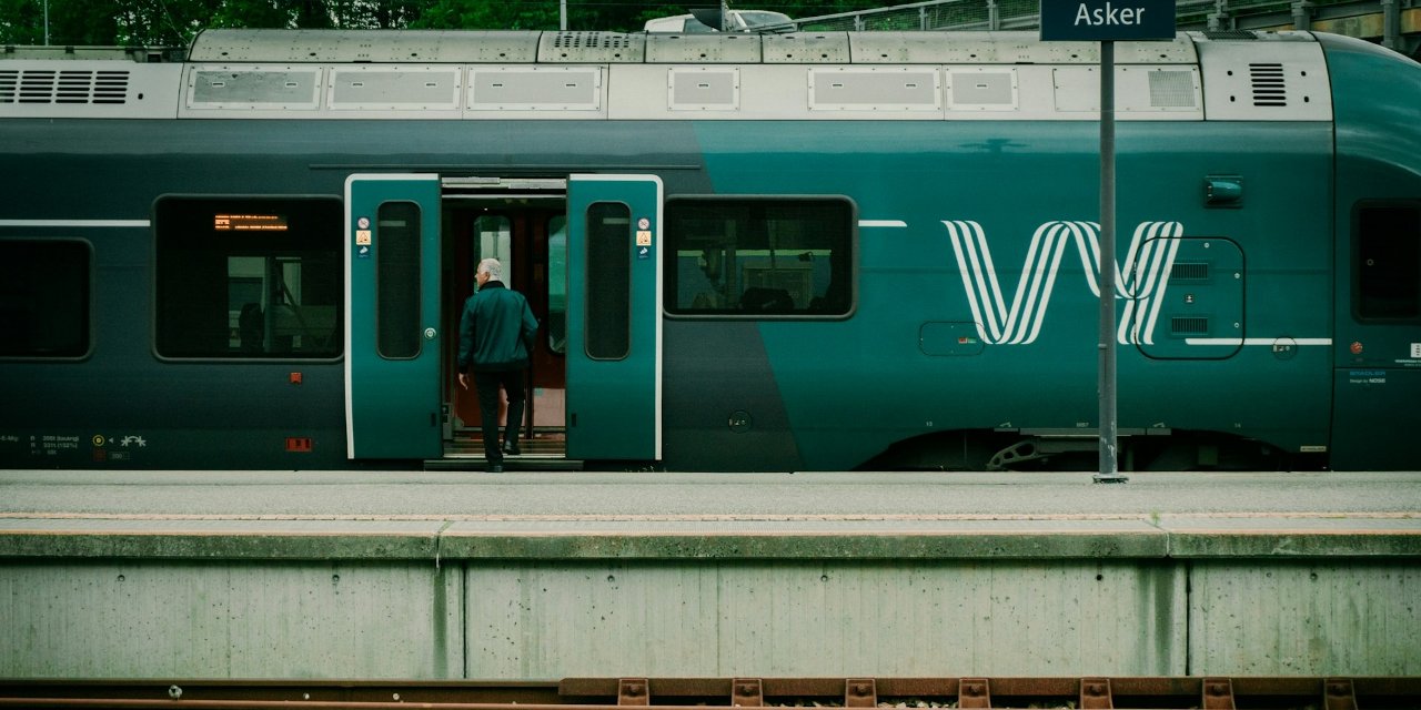 NTL gir sin fulle støtte til Norsk Lokomotivørerforbunds streik, og oppfordrer medlemmer og tillitsvalgte til å vise solidaritet.